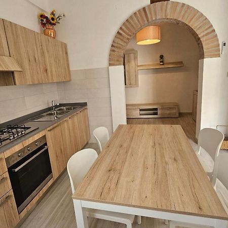 Appartamento Via Roma Castelnuovo D'elsa Extérieur photo